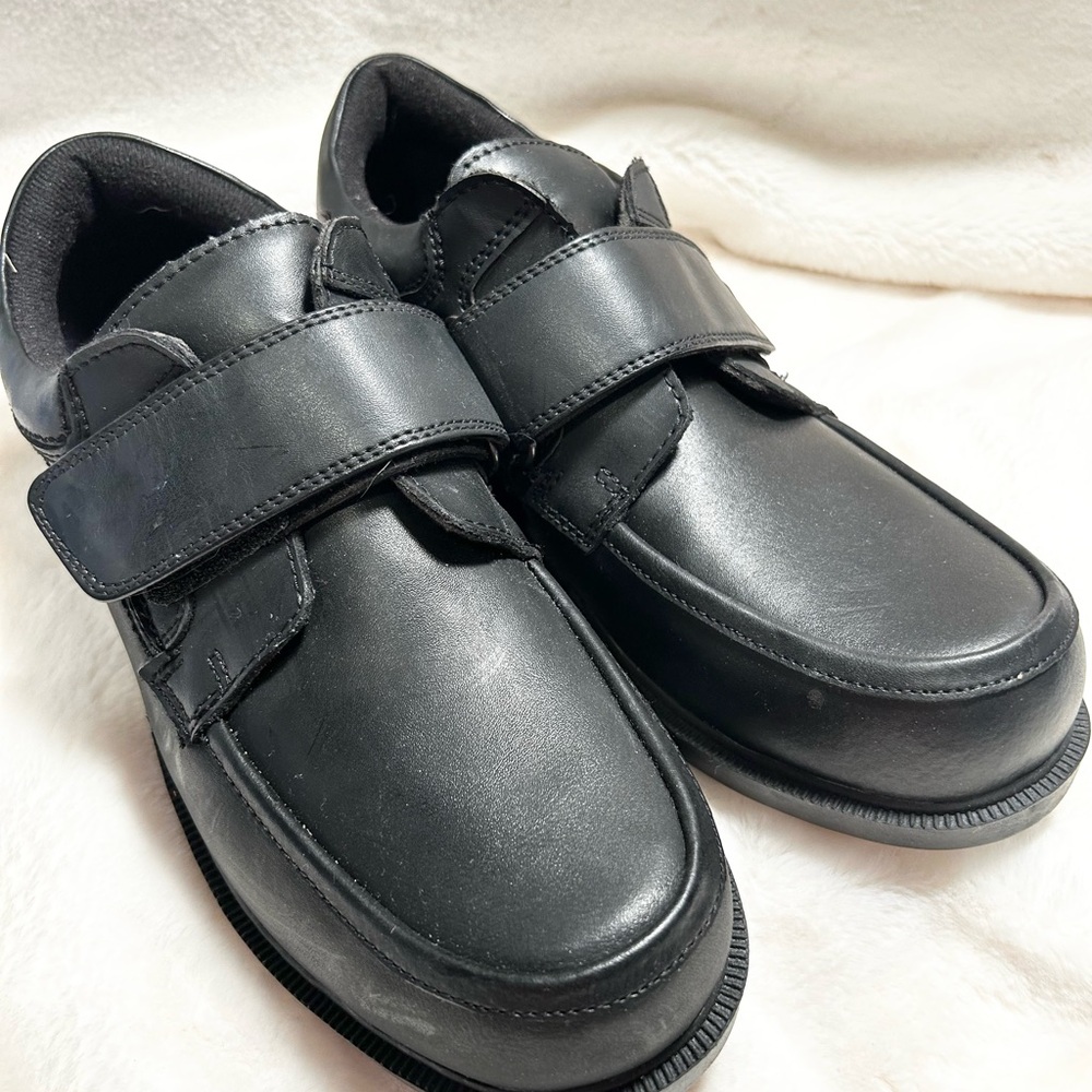 MENS NEW SIZE 8 1/2 3E BLACK DR.SCHOLL’S HOOK & LOOP WALKING SHOE